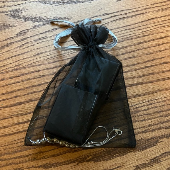 Necklace with two pendants to be added to a chain. Excellent condition - Picture 7 of 7